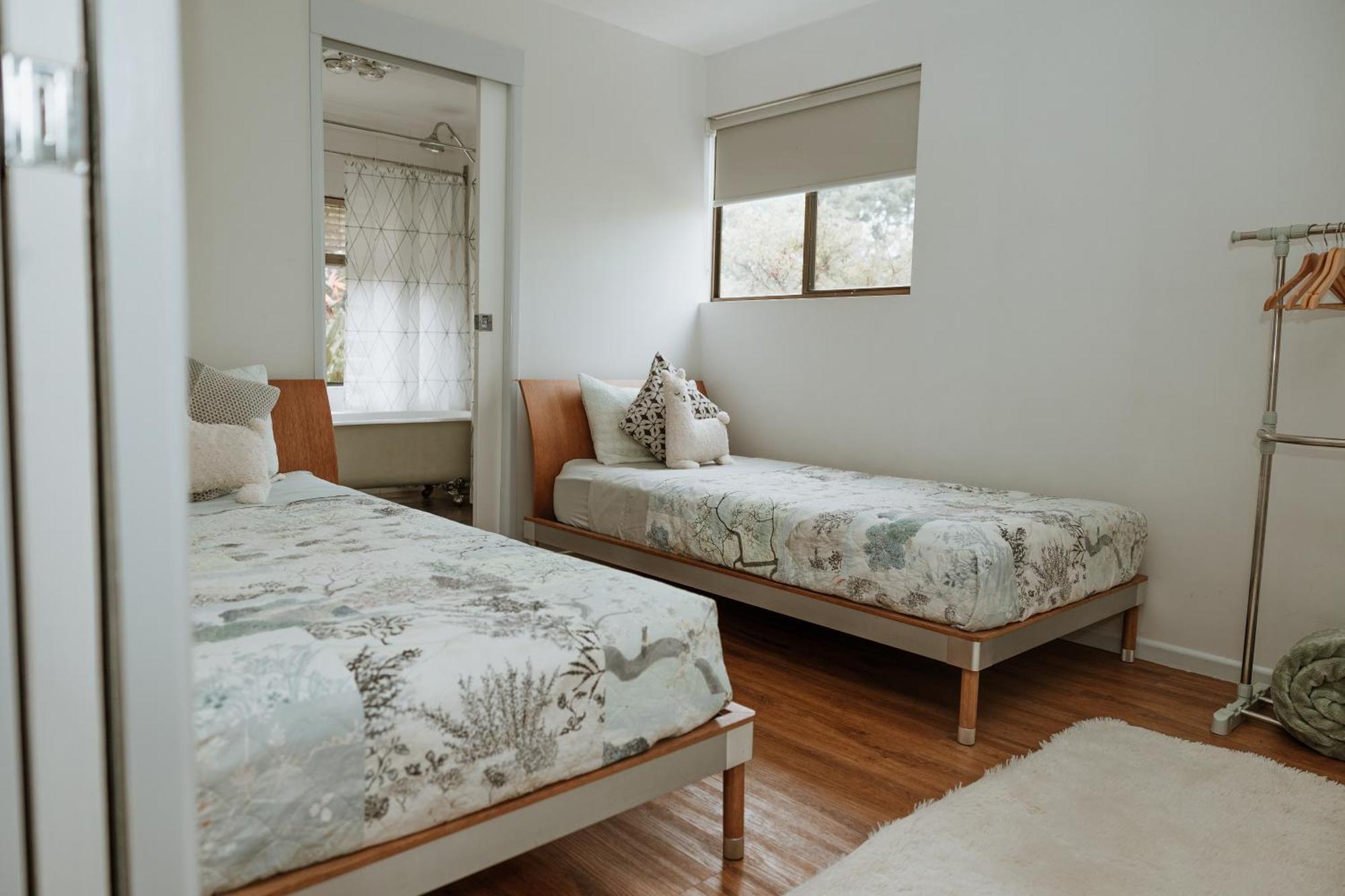 Blackwattle Farm Beerwah Room photo